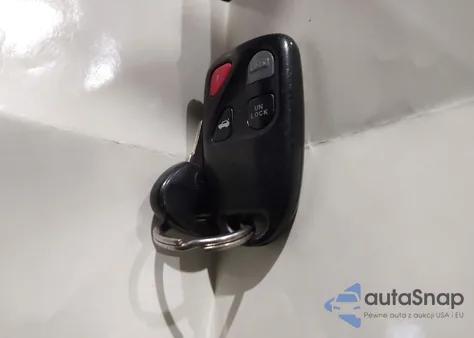 2003 Mazda Mx-5 Miata Cloth/Ls/Se/Shinsen z USA, uszkodzony, nr VIN JM1NB353830312849